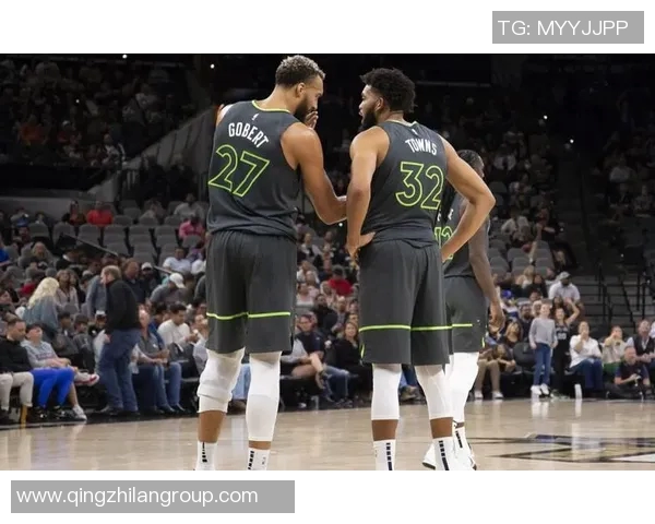 唐斯深情回忆狼队老队友表达愿意为他们付出一切的坚定决心